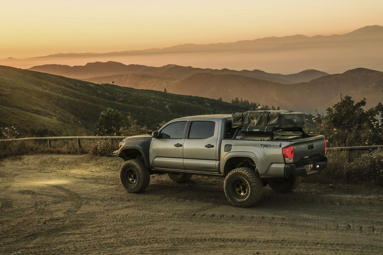 2017 Toyota Tacoma - Fuel WARP BEADLOCK - Bronze | Fuel Off-Road